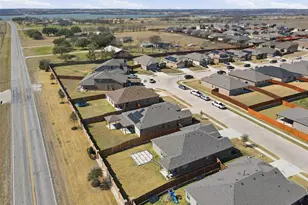 1502 Livermore Ln, Cleburne, TX 76033 - Photo 27