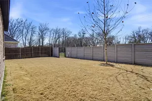 409 Monarch Wy, Justin, TX 76247 - Photo 23
