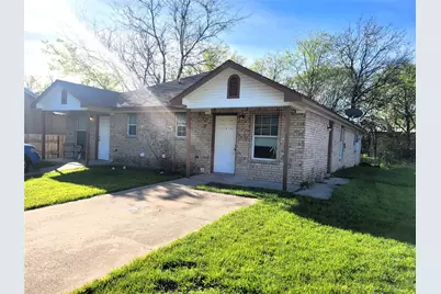 5209 Calloway Street, Sansom Park, TX 76114 - Photo 1