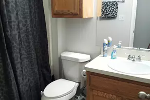 5209 Calloway St, Sansom Park, TX 76114 - Photo 9