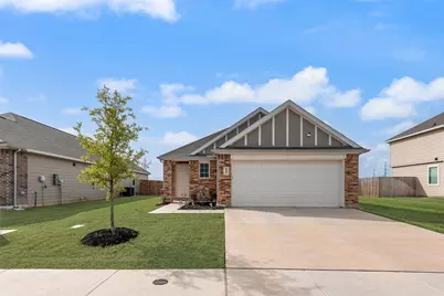 1117 Takeoff Avenue, Fort Worth, TX 76131 - Photo 1