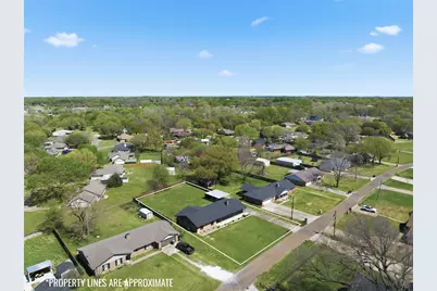 1190 Greenwood Lane, Waco, TX 76705 - Photo 35