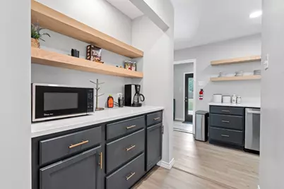 1190 Greenwood Lane, Waco, TX 76705 - Photo 9