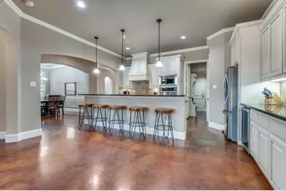 4353 Crestwood Court, Grapevine, TX 76051 - Photo 11