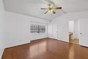 8545 Midpark Dr, Dallas, TX 75240 - Photo 21