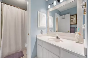 2800 Springbranch Ct, Grapevine, TX 76051 - Photo 27