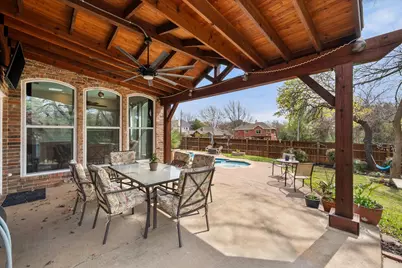 2800 Springbranch Court, Grapevine, TX 76051 - Photo 29