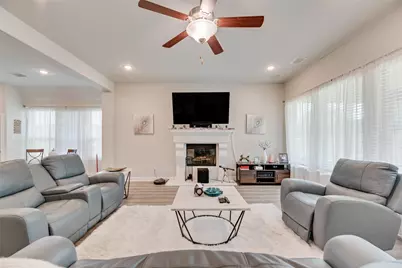 643 Woodridge Drive, Oak Point, TX 75068 - Photo 13