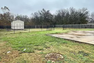 3508 S 4th St, Waco, TX 76706 - Photo 17