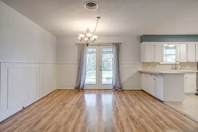 2020 Crestridge Street, Stephenville, TX 76401 - Photo 11