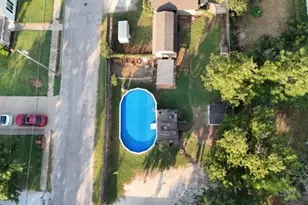 104 Dixon St, Cleburne, TX 76033 - Photo 25