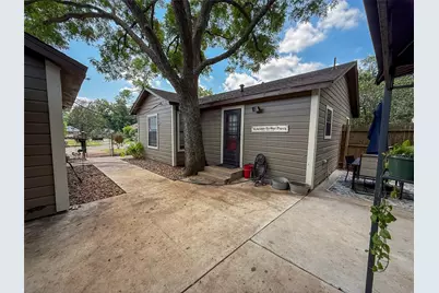 104 Dixon Street, Cleburne, TX 76033 - Photo 19