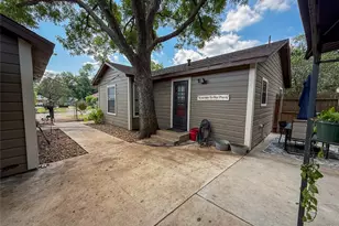 104 Dixon St, Cleburne, TX 76033 - Photo 19