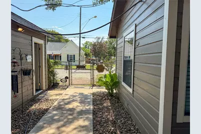 104 Dixon Street, Cleburne, TX 76033 - Photo 27