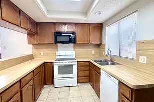 5815 Timbercrest Dr, Arlington, TX 76017 - Photo 7