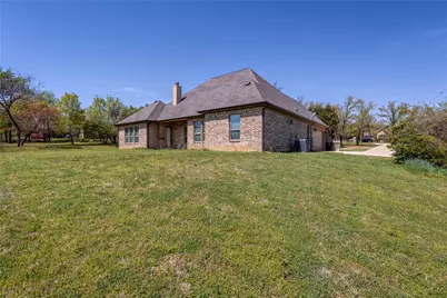 143 Wrigley Drive, Springtown, TX 76082 - Photo 35