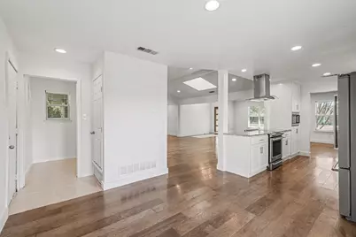 3127 Merrell Road, Dallas, TX 75229 - Photo 11