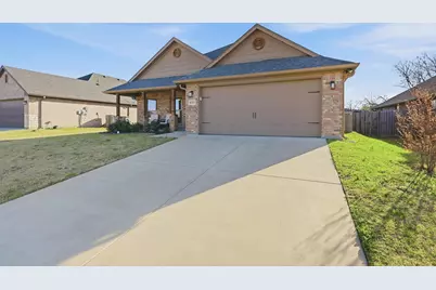 635 Nolan Drive, Sherman, TX 75092 - Photo 3