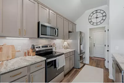 635 Nolan Drive, Sherman, TX 75092 - Photo 11