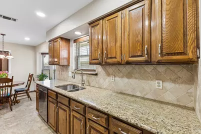 1718 Paxton Drive, Carrollton, TX 75007 - Photo 11