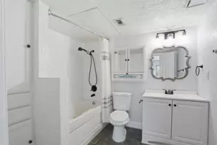 2240 Tarpley Rd, Carrollton, TX 75006 - Photo 21