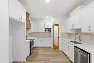 7694 Portwood Rd, Azle, TX 76020 - Photo 9