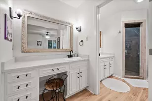 1809 Hillvalley Dr, Arlington, TX 76013 - Photo 27