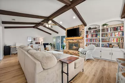 1809 Hillvalley Drive, Arlington, TX 76013 - Photo 11