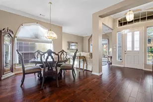 404 Landwyck Ln, Flower Mound, TX 75028 - Photo 9