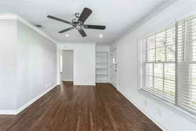 7302 Kenwell Street, Dallas, TX 75209 - Photo 17