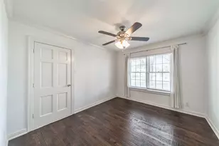 7302 Kenwell St, Dallas, TX 75209 - Photo 11