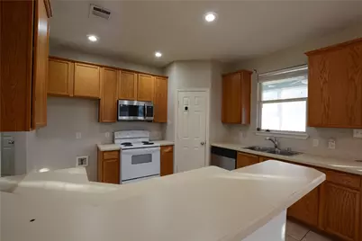 1400 Oakcrest Drive, Providence Village, TX 76227 - Photo 7