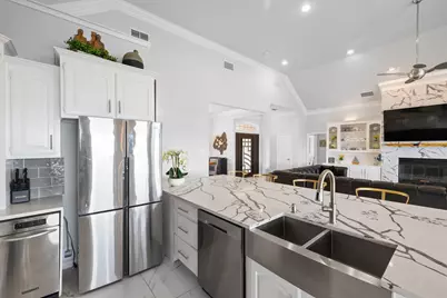 4508 Chavez Court, Granbury, TX 76048 - Photo 7