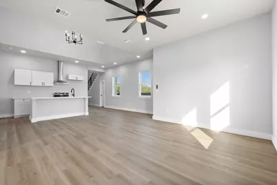 5905 Collins Court, Granbury, TX 76048 - Photo 5