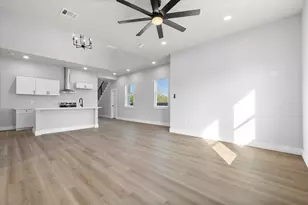 5905 Collins Ct, Granbury, TX 76048 - Photo 5