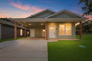 808 Branding Iron Trail, Granbury, TX 76049 - Photo 1
