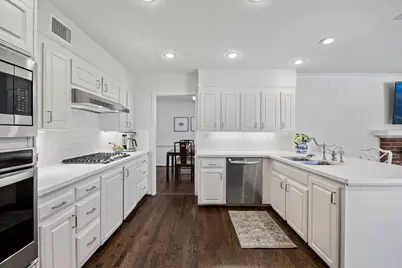 6565 Danbury Lane, Dallas, TX 75214 - Photo 11