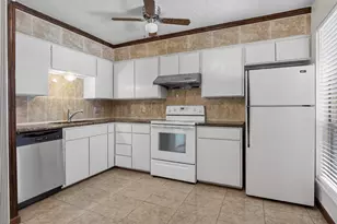 2330 Village N Dr, Richardson, TX 75081 - Photo 15