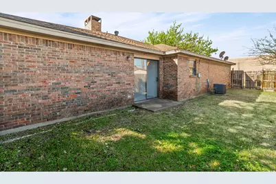 1507 Crescent Lane, Duncanville, TX 75137 - Photo 23