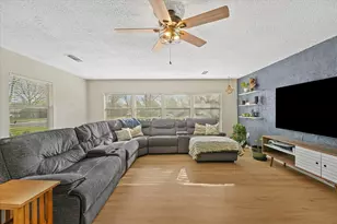 2529 Freedom Ln, Denton, TX 76209 - Photo 3