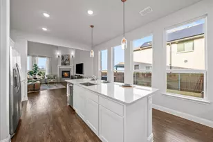 911 Park Vista Dr, Justin, TX 76247 - Photo 17