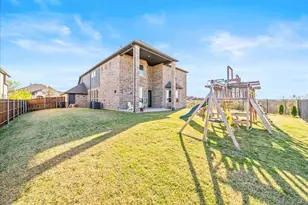 911 Park Vista Dr, Justin, TX 76247 - Photo 39