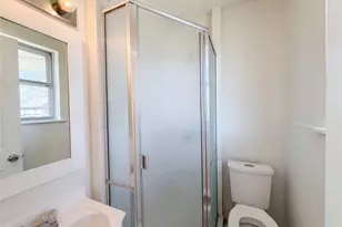 520 Hillside Dr, Sherman, TX 75090 - Photo 9