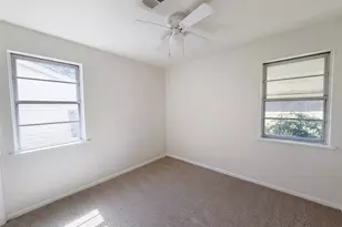 520 Hillside Dr, Sherman, TX 75090 - Photo 7