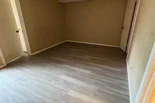 9811 Walnut St, Dallas, TX 75243 - Photo 3