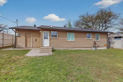 5108 Nadine Drive, Haltom City, TX 76117 - Photo 31