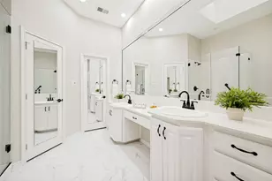 306 Heatherwood Dr, Irving, TX 75063 - Photo 17