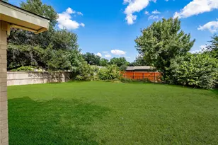 326 Bluebonnet Trail, Garland, TX 75043 - Photo 23