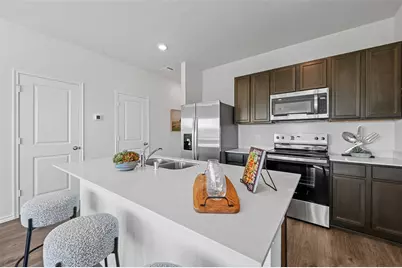 302 Arbor Drive, Princeton, TX 75407 - Photo 7