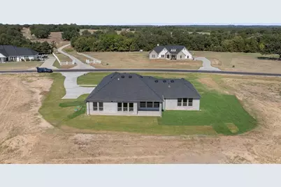 1099 Paradise Parkway, Poolville, TX 76487 - Photo 25